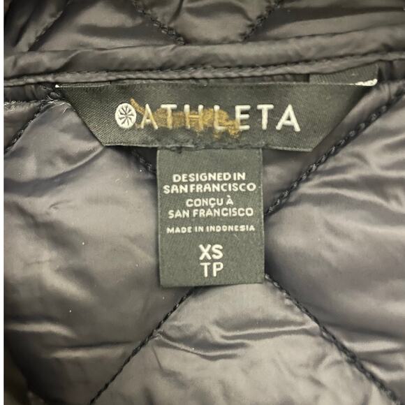 ATHLETA WOMEN'S WHISPER FEATHERLESS PUFFER PARKA - Picture 9 of 9